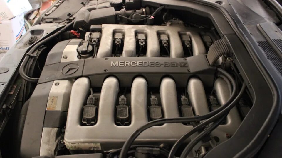 Mercedes benz m176 m177 m178. Мерседес 124 6. 2 amg. 7. Старый 5 ти литровый мерседес большой.