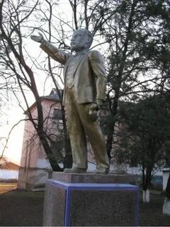 Памятник ленину самый