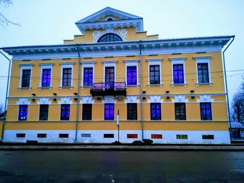 Библиотека мышкин. Библиотека мышкин. Опочининская библиотека мышкин. Особняк чистова мышкин. Особняк чистова с.