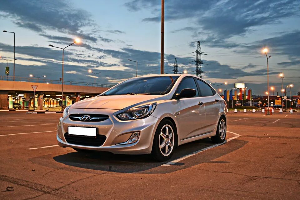 Солярис со. Hyundai Solaris. Hyundai Solaris Солярис. Hyundai Solaris 1. Hyundai Solaris 2013.