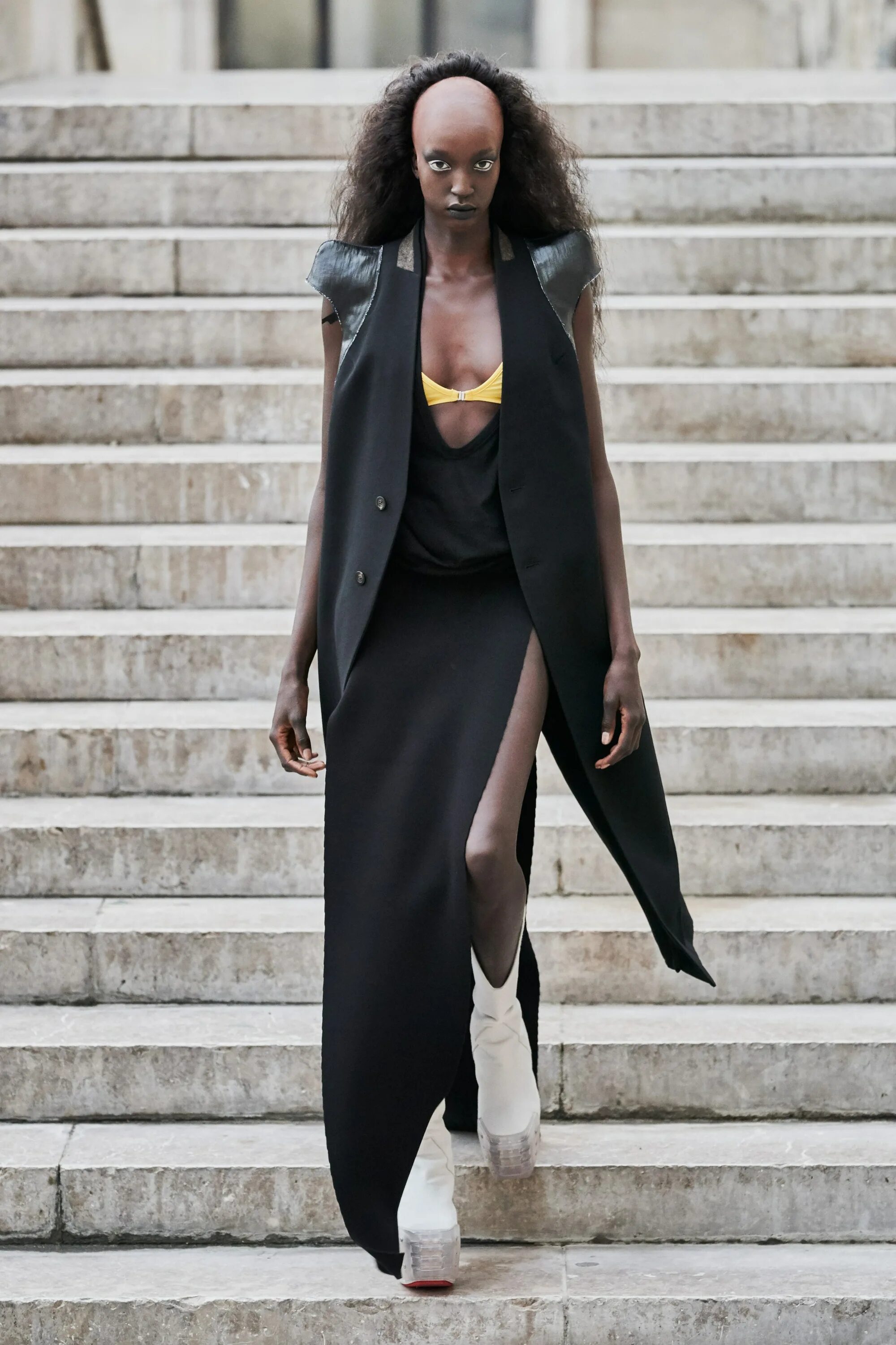 Рик оуэнс 2020. Рик оуэнс. Rick owens новая коллекция. Рик оуэнс. Рик оуэнс показ 2024.