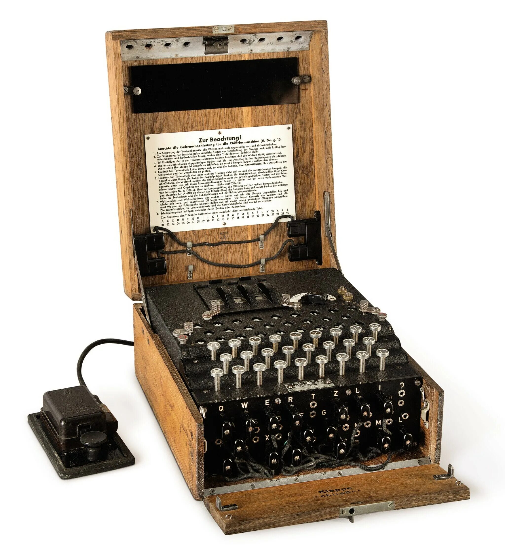 Система энигма. Энигма машина. enigma шифровальная машина. энигма шифр. аппарат энигма.