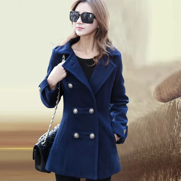 Очень красивые пальто. Женское пальто. Короткое пальто. Синее пальто женское. Красивые пальто для девушек.