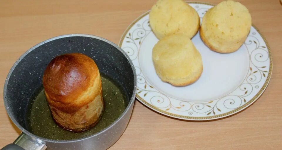 Сироп для промочки. Сироп для ромовой бабы рецепт с коньяком. Приготовление ромовой бабы. Ромовые бабы в сиропе. Ромовый сироп для пропитки.