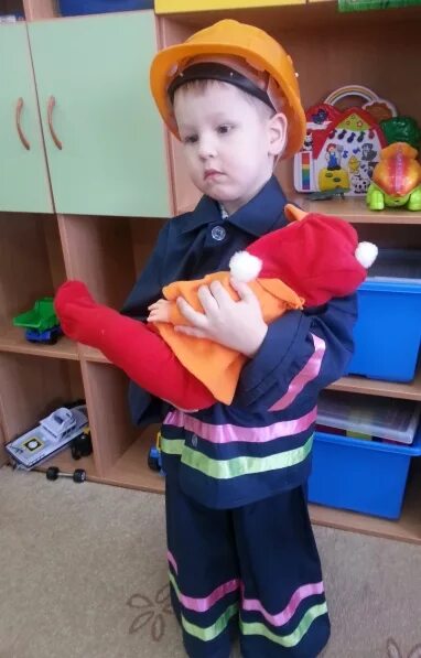 Обж в саду младшая группа. Обж в саду младшая группа. Обж в саду младшая группа. Обж в младшей группе. Пожарная безопасность в средней группе.