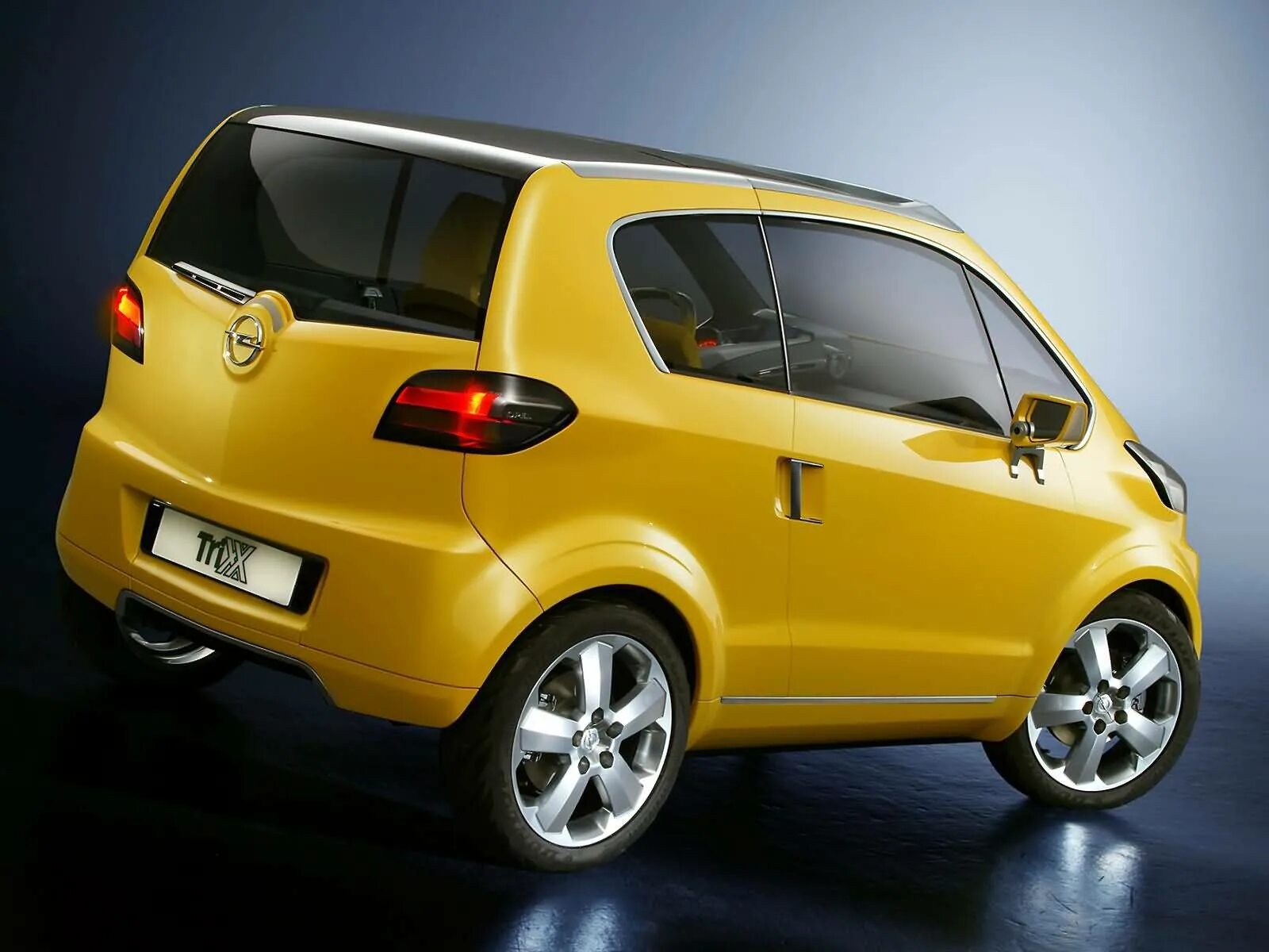 Экономичный бу. Opel Trixx. Opel Trixx Concept. Сузуки малолитражка модель. Honda малолитражка.