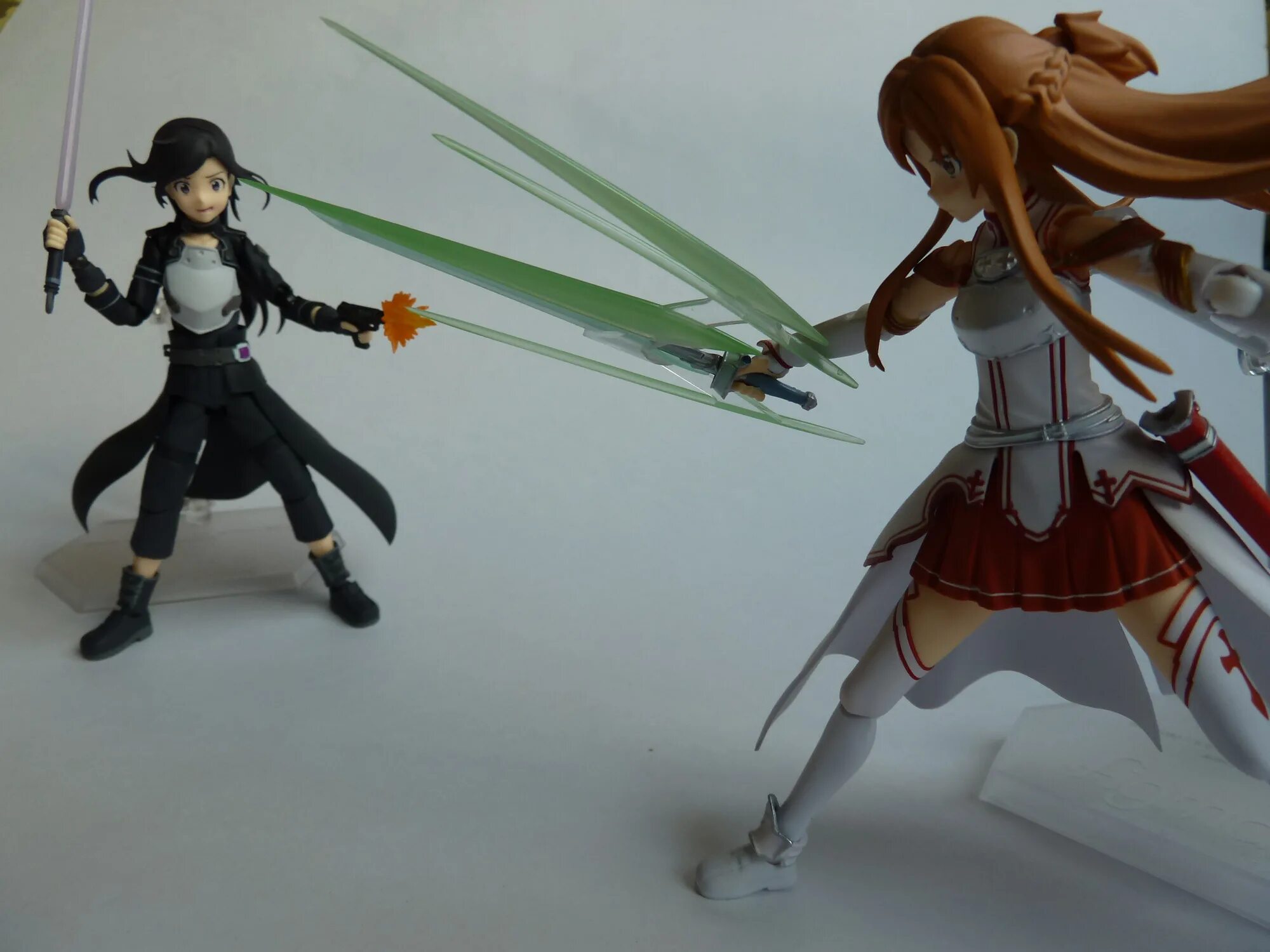 Figma border. Кирито ГГО фигма. Кирито и Асуна фигма. Figma Asuna. Фигурка фигма Асуна.