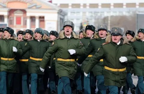 Зачем ходят строем