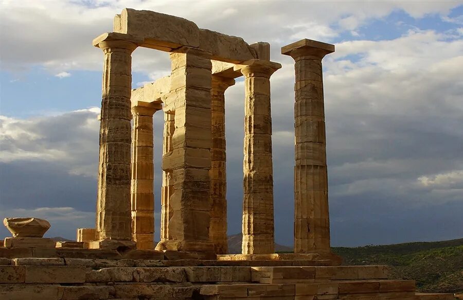 Говорящие колонны. Достопримечательности севастополя херсонес таврический. Говорящие колонны. Тайны санкт-петербурга. Говорящие колонны.