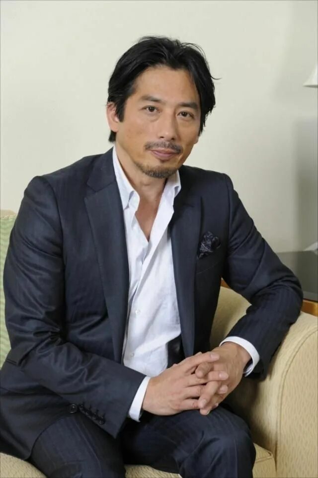 Pin by Alizée Le Gal on tomohisa yamashita Cute japanese guys, Beautiful men, Ja