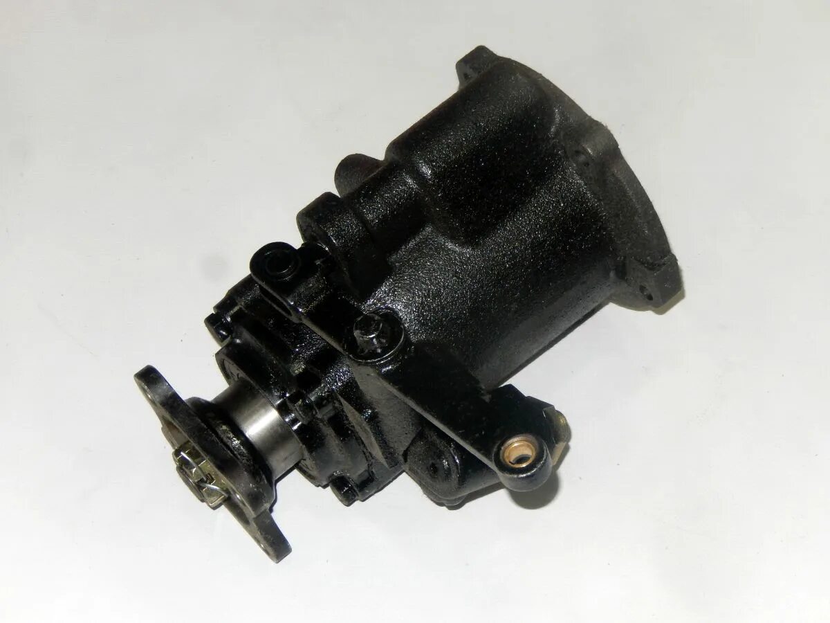 Кдом урал 5557-4202010. Коробка дополнительного отбора мощности урал 4320. Коробка отбора мощности урал. Коробка отбора мощности урал. Коробка дополнительного отбора мощности 5557-4202010.