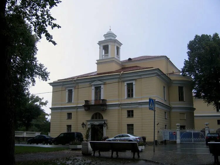 Церковь николая чудотворца в павловске. Собор николая чудотворца (павловск). Храм апостола петра санкт-петербург. Церковь николая чудотворца в павловске. Равноап.