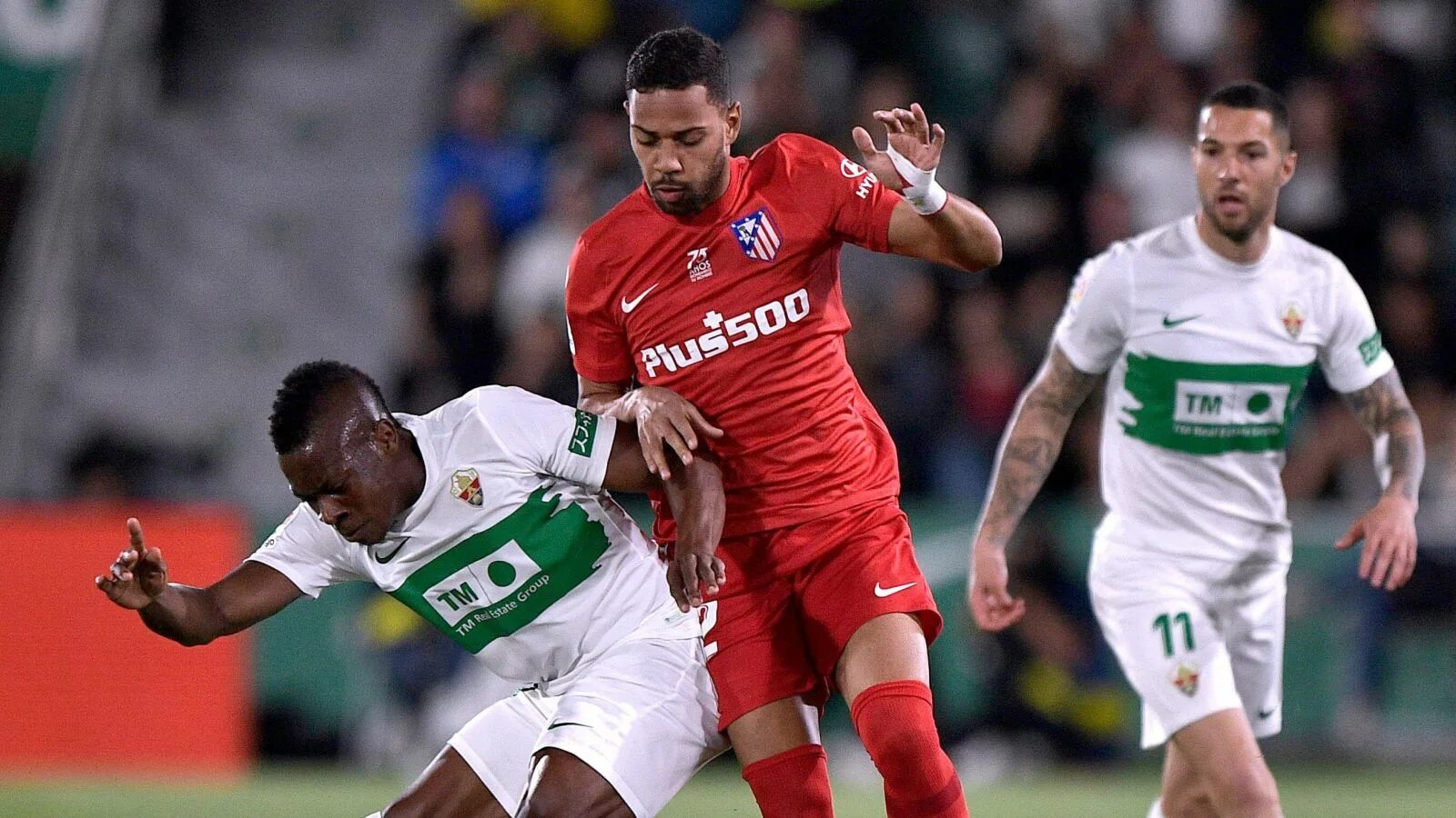 Ноттингем время. Серж орье ноттингем. renan lodi nottingham forest. ноттингем (ноттингемшир). орье.