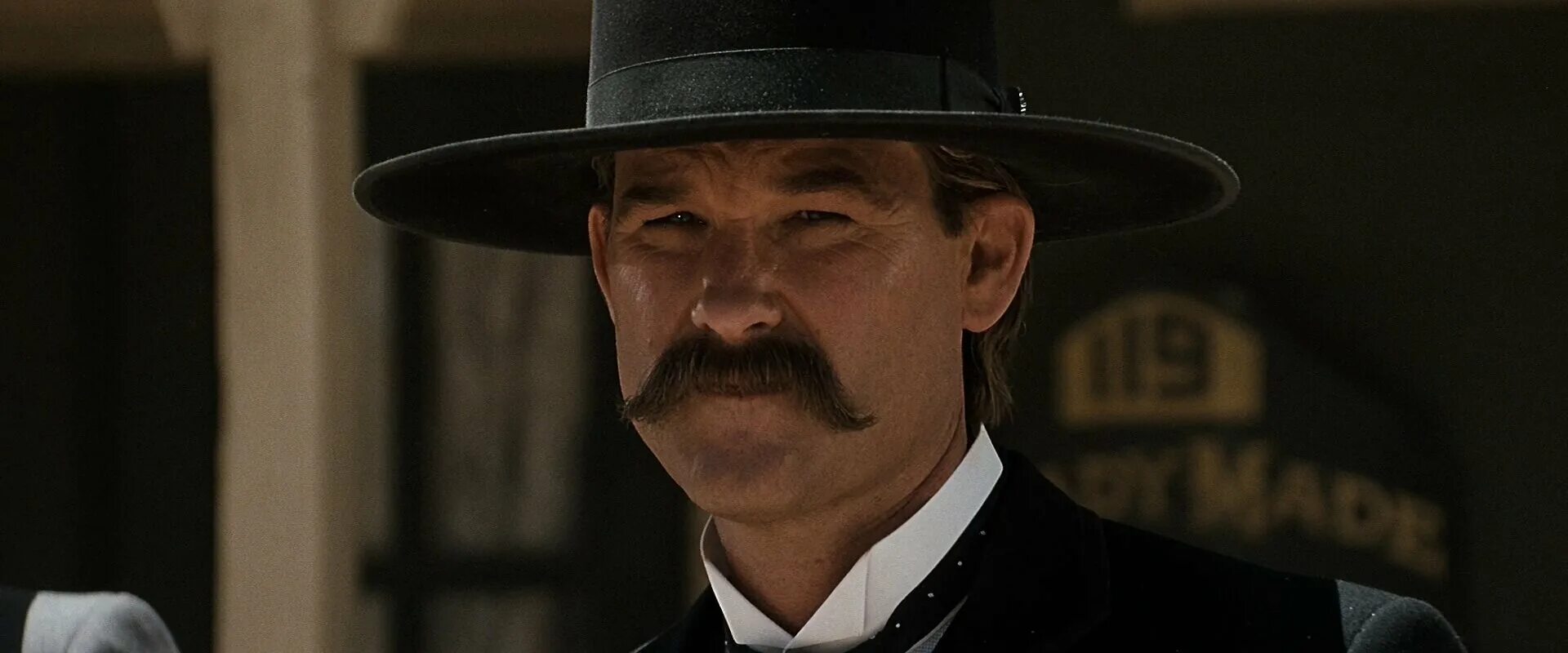 Тумстоун Легенда дикого Запада. Тумстоун: Легенда дикого Запада Tombstone (1993). Билли Боб Торнтон Тумстоун. Легендарный дикий