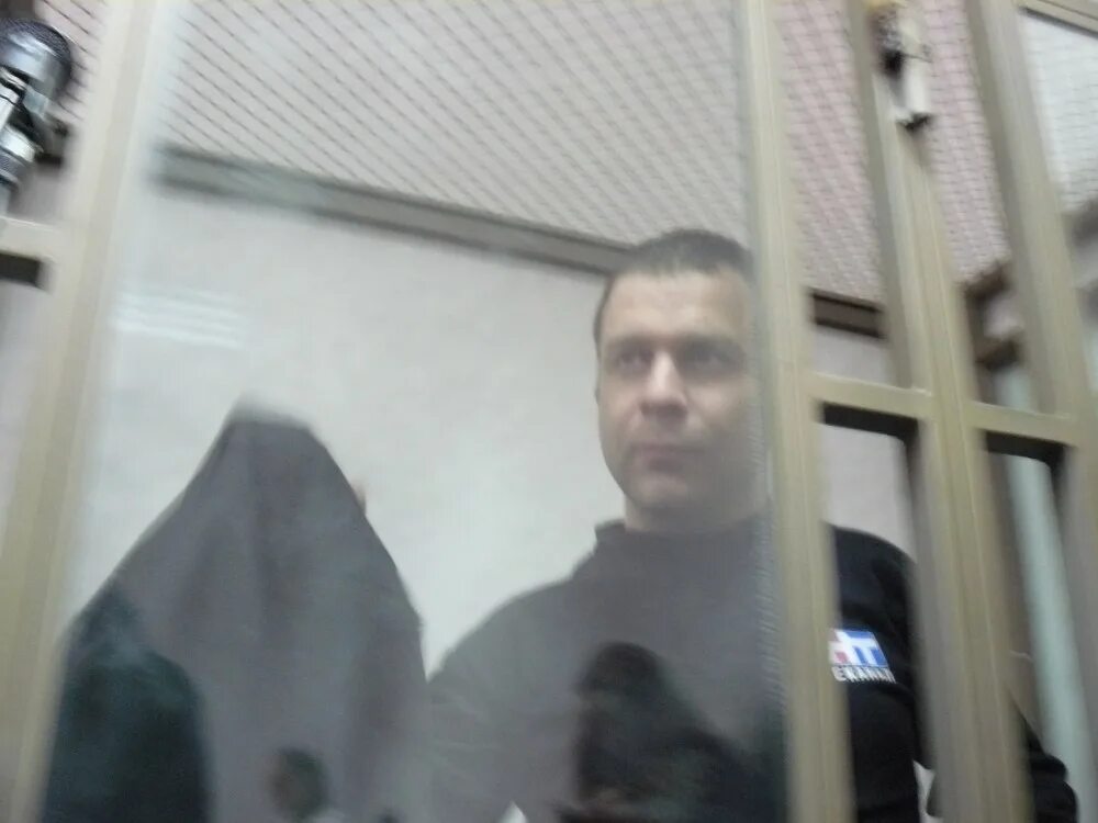 максим резник тюрьма. резник уголовно. генри резник о ликвидации мхг. депутат заксобрания петербурга максим резник. депутат резник фото.