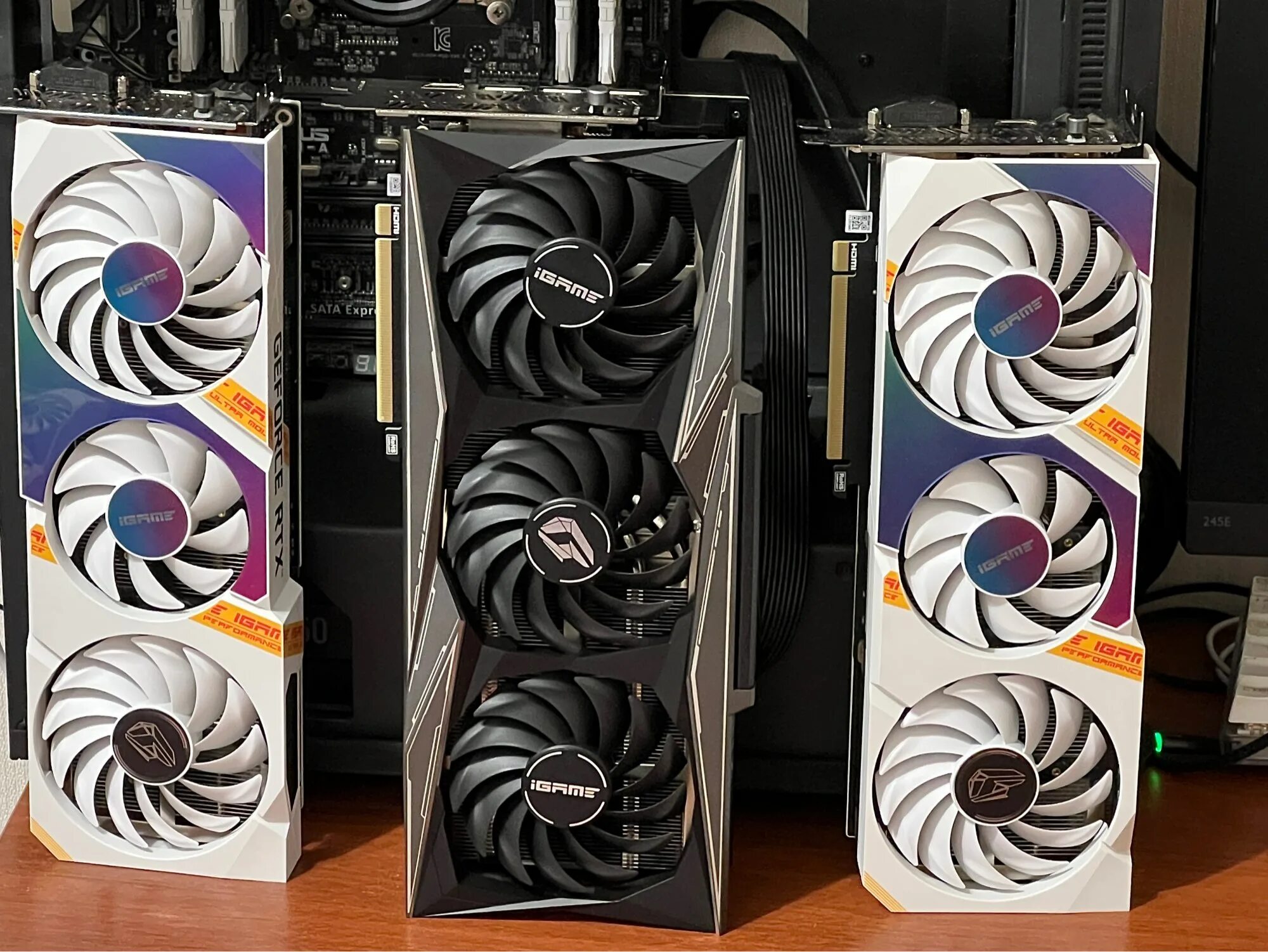 Igame vulcan rtx vulcan 3080. Colorful igame rtx 3080 vulcan. colorful 3080. colorful 3080utwoc 10g. коробка от 3080 colorful.