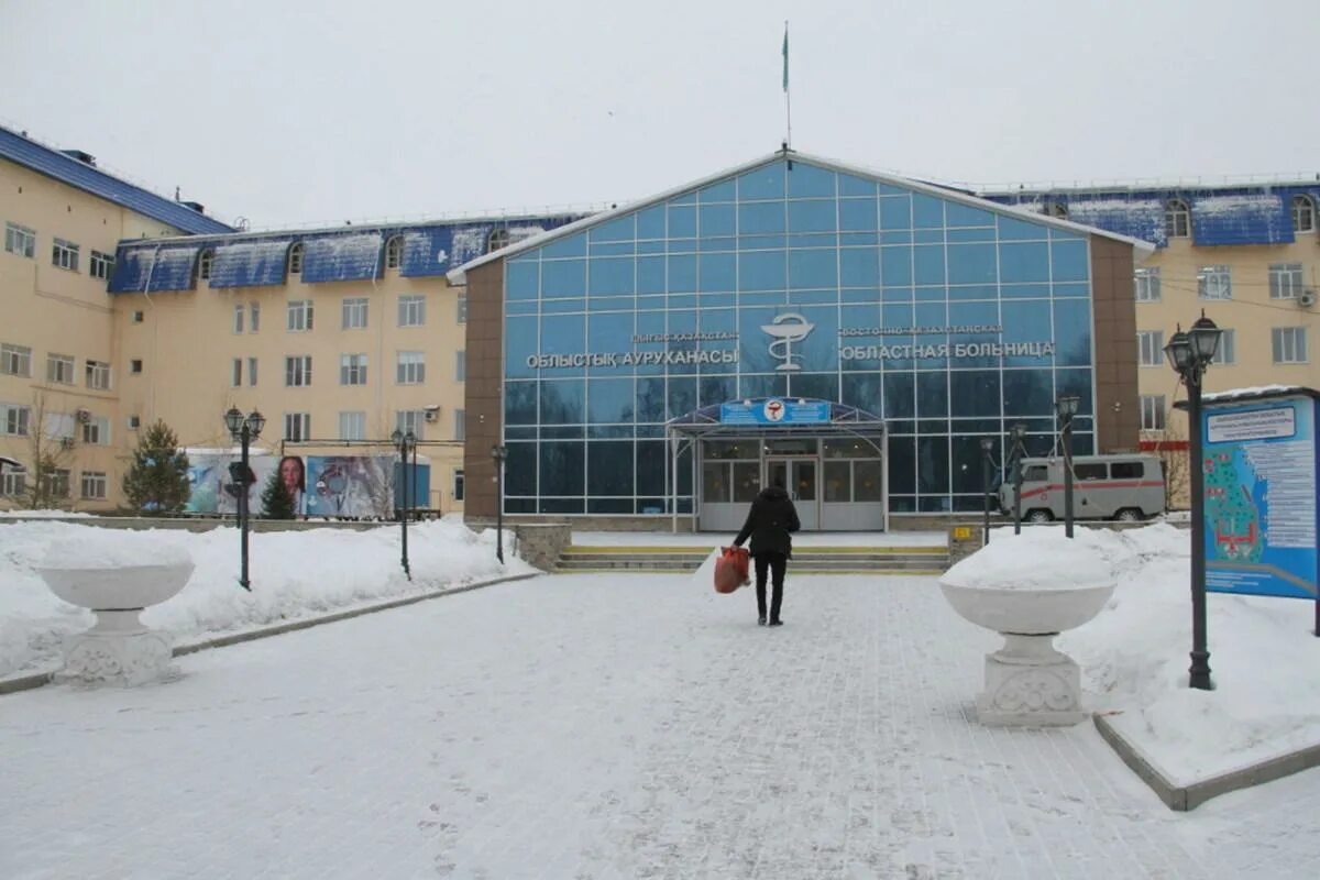 Купить в городе усть каменогорск. Усть-Каменогорск областная больница. 1 Городская больница Усть-Каменогорск. Областная больница 2 Усть-Ордынский. КШТ Усть-Каменогорск.