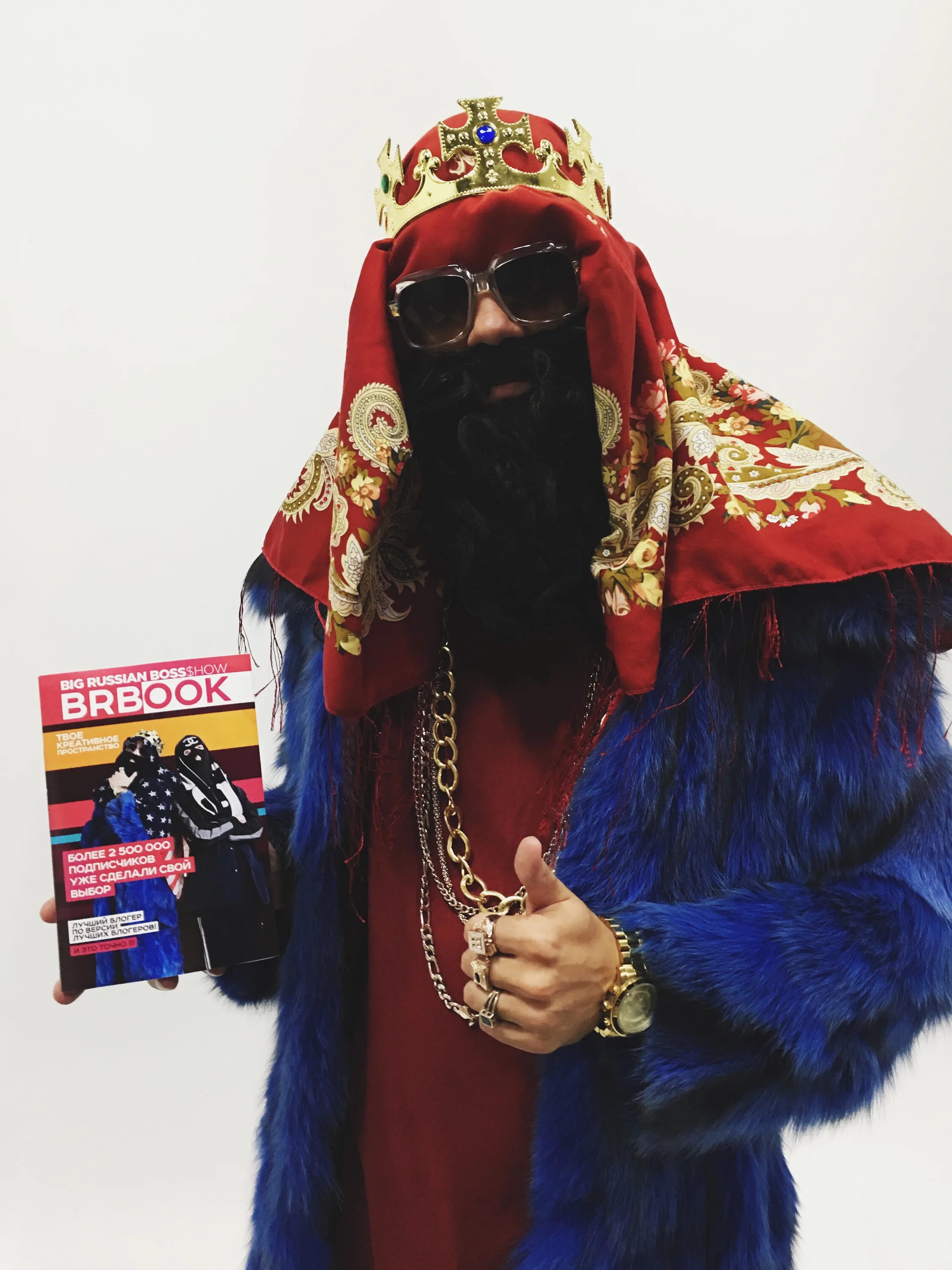 Биг рашн босс без маски. Биг рашен босс без маски 2022. Как выглядит бос. Как выглядит бос. Биг рашн босс без маски.