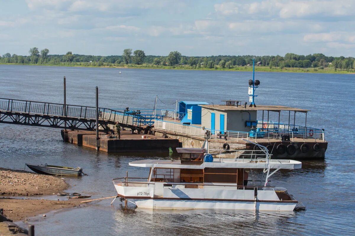 Пристань мужи. Пристань Лесосибирск. Пристань Томилино. Пристань Курчатов. Пристань в Ногинске.