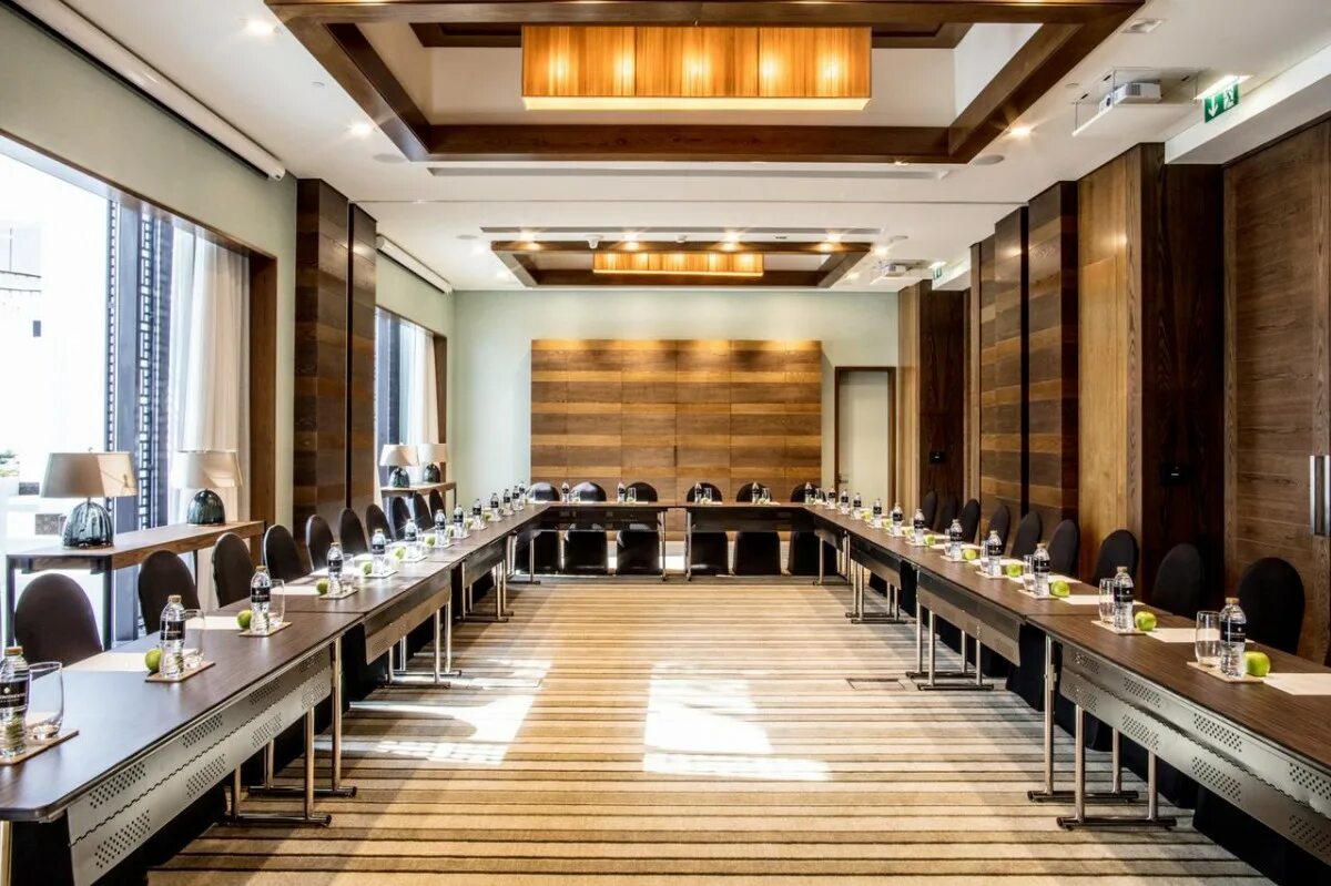 Intercontinental 5 фуджейра. Интерконтиненталь фуджейра резорт. intercontinental fujairah resort 5 фуджейра. intercontinental 5*. интерконтиненталь абу даби.