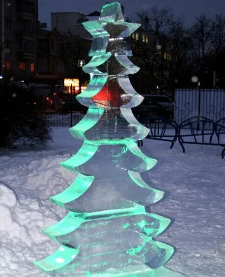 Ёлочка ледяная скульптура. Елка изо льда. Елка изо льда. Ледяные фигурки для детского сада. Как сделать ледяную елку.