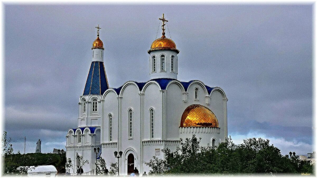 Морской православный храм спас-на-Водах Мурманск. Храм Спаса на Водах Мурманск. Храм Живоначальной Троицы Адлер.