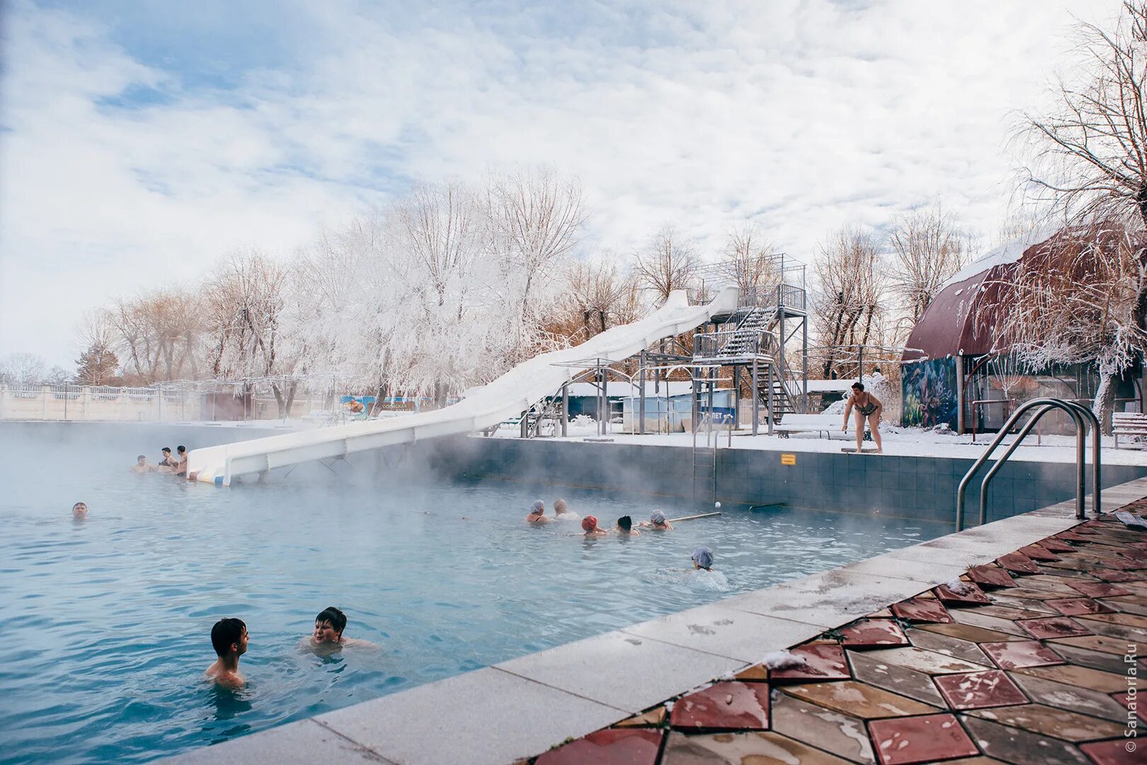 Санаторий лаба г лабинск краснодарский край. Лаба горячие. Лабинск термальные источники санаторий лаба. Лабинск термальные источники санаторий лаба. Лабинск санаторий лаба.