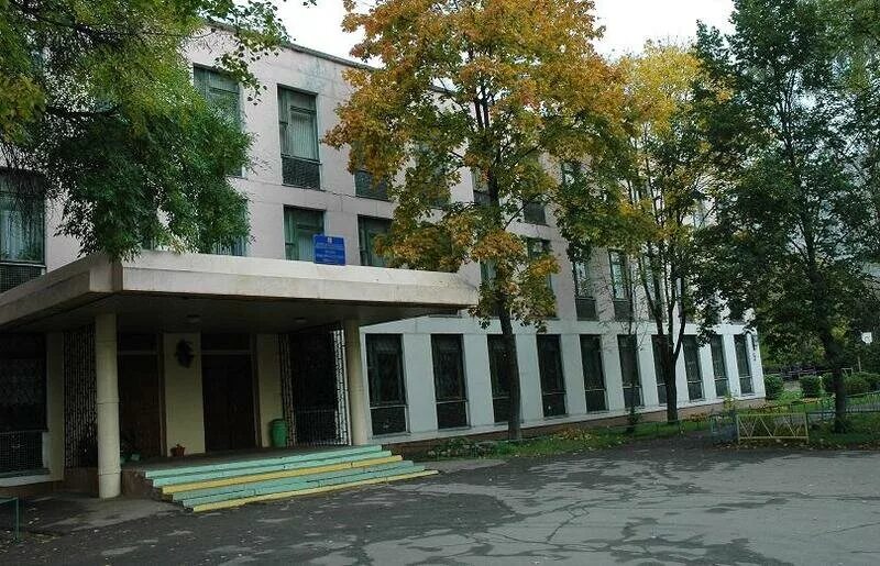 Школа 183 корпус 1. Дубнинская улица детский сад. Дубнинская 59 школа. Школа 183 москва. Школа 183 москва дубнинская 59.