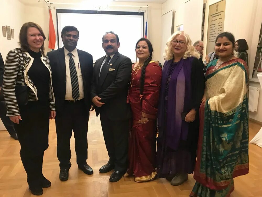 Консул индии. Консул индии в санкт-петербурге. Консул индии. Консул индии. Генеральный консул индии кумар.