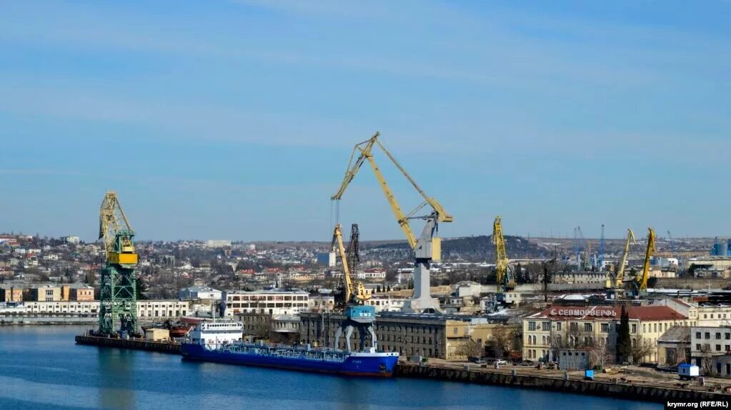 севастопольский морской завод орджоникидзе. вертолетный завод севастополь. фгуп севастополь. севастопольский вертолетный завод. судоремонтный завод севастополь.