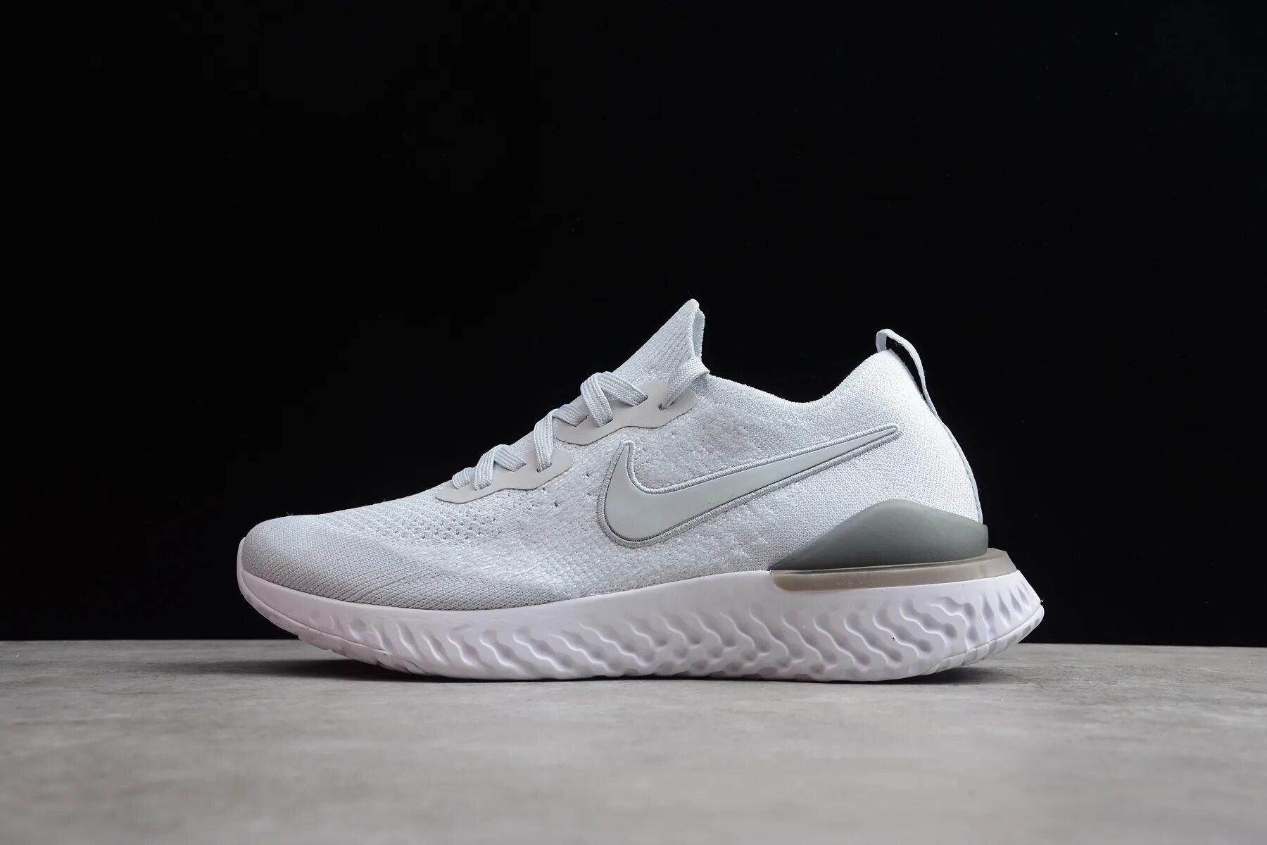 React pure. Nike epic react flyknit. nike epic react. nike foam.