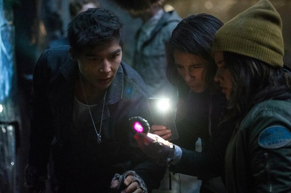 Луди линь power rangers. Могучие рейнджеры 2017. Могучий 2017. Могучие рейнджеры power rangers 2017. Могучий 2017.