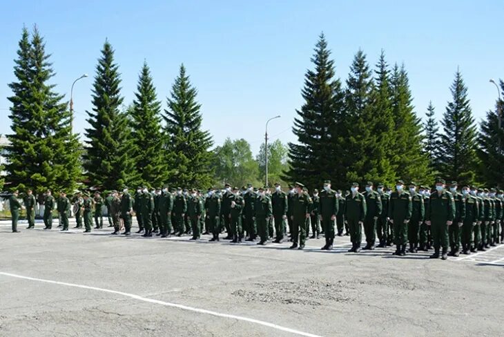 Весенний призыв. Срочник в армии Иркутск. Весенний призыв 2022 Иркутск РВСН. Призывной пункт май 2022 год Иркутск. 26 мая 19