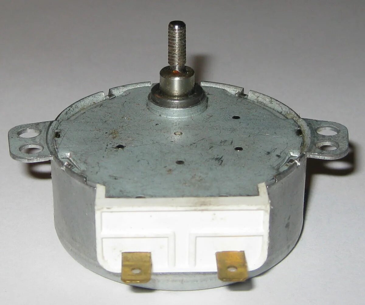 Rpm hz. Мотор шаговый dbg 2-5w 230v ac 50hz 15rpm. мотор таймера льдогенератора 6.8 230в ø48мм 3606735110193. : мотор синхронный dbg 2-5w 220v ac 15 rpm к электрокамину. электромотор 49tyj 3 обмин для электрошашлычниц.