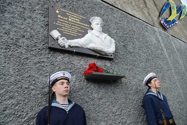 Сивко о последних событиях. Иван михайлович сивко. иван сивко подвиг. иван сивко мурманск. сивко иван михайлович герой советского союза.