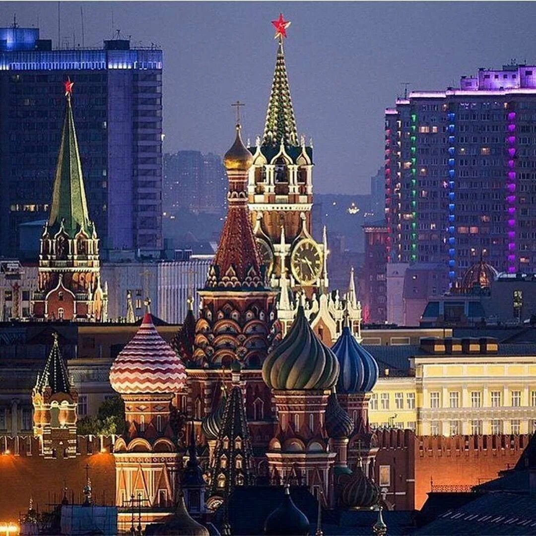 Фото московского. Москва / Mosca. Вид на Кремль. Крыши Москвы. Россия Москва.