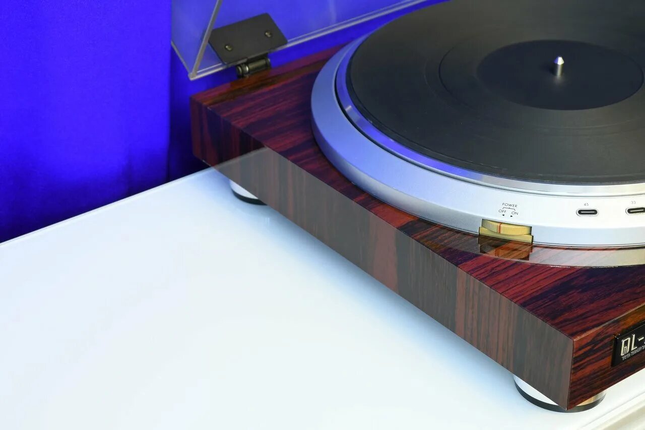 виниловый проигрыватель да винчи. виниловый проигрыватель victor ss-600es. Technics sl-1200 ножки. рейтинг проигрывателей винила. Denon dp-100m.