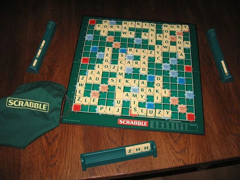 Скрэббл игра. Скрабл настольная игра описание. Scrabble настольная игра правила игры на русском. Игровое поле Скрабл.