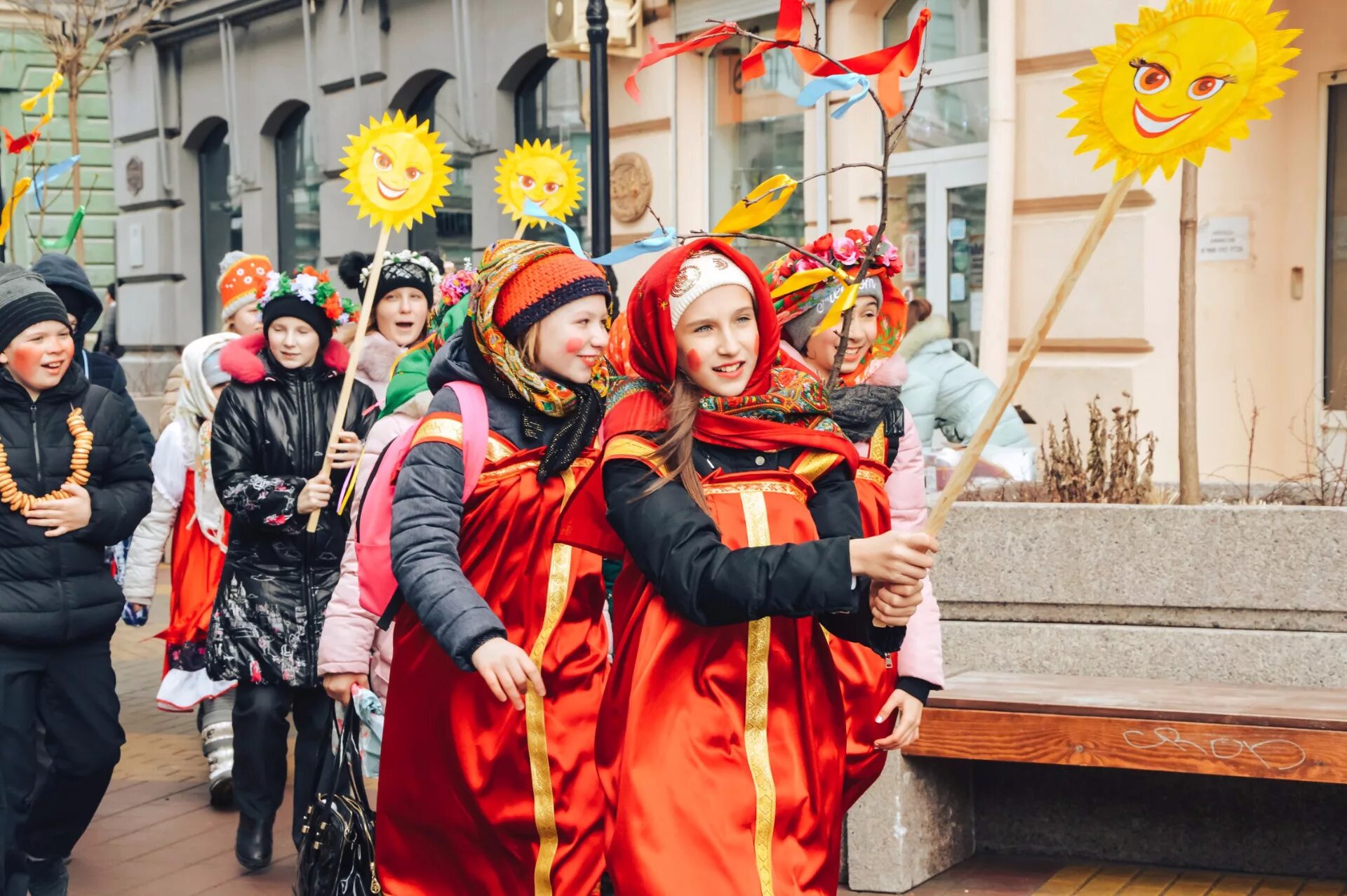 Масленица в Ростове на Дону. Народные гуляния на Масленицу Ростов на Дону. Ростов Великий Масленица. Праздник Масленицы в Ростове на Дону.