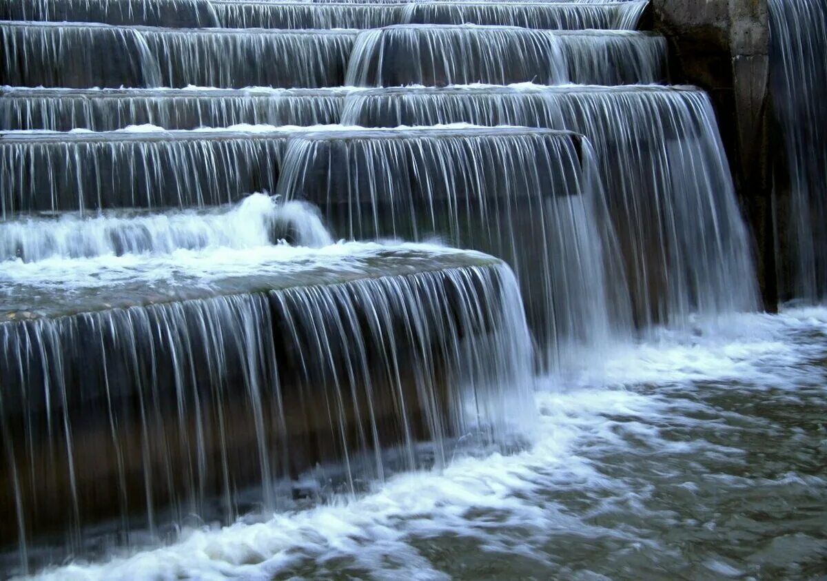 Энергия воды. Вода источник энергии. Река источник энергии. Энергия водных источников.