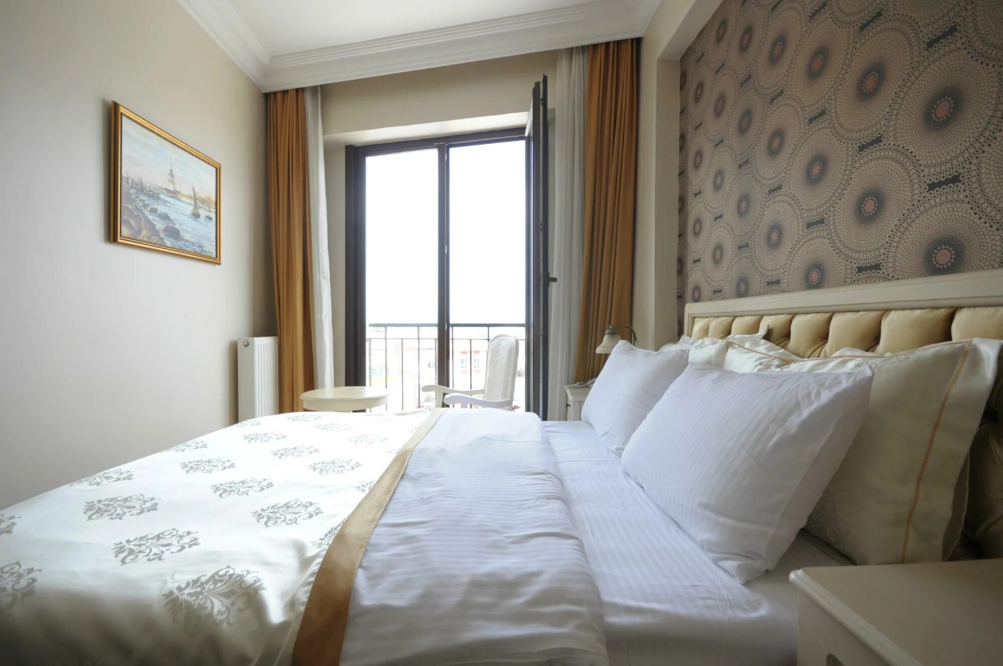 Комфорт лайф отель Стамбул. Classic Istanbul 3 отель. Hotel the Pera Hill в Стамбуле. Be life hotel