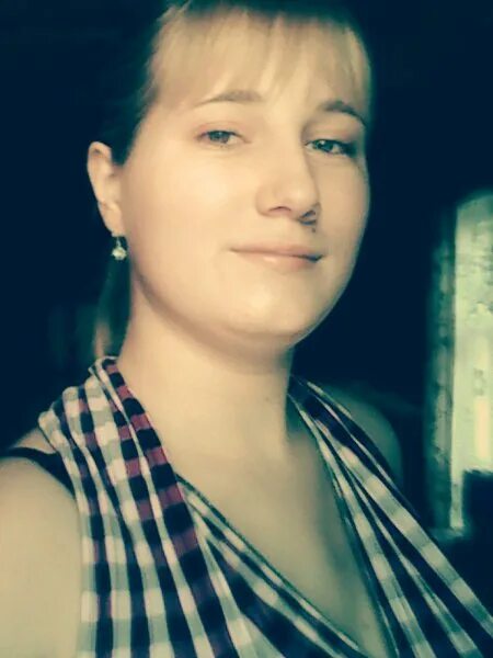 Инза люди. Инза люди. Лена белорусова глотовка. Группировка инзы. Девушки с города инза.