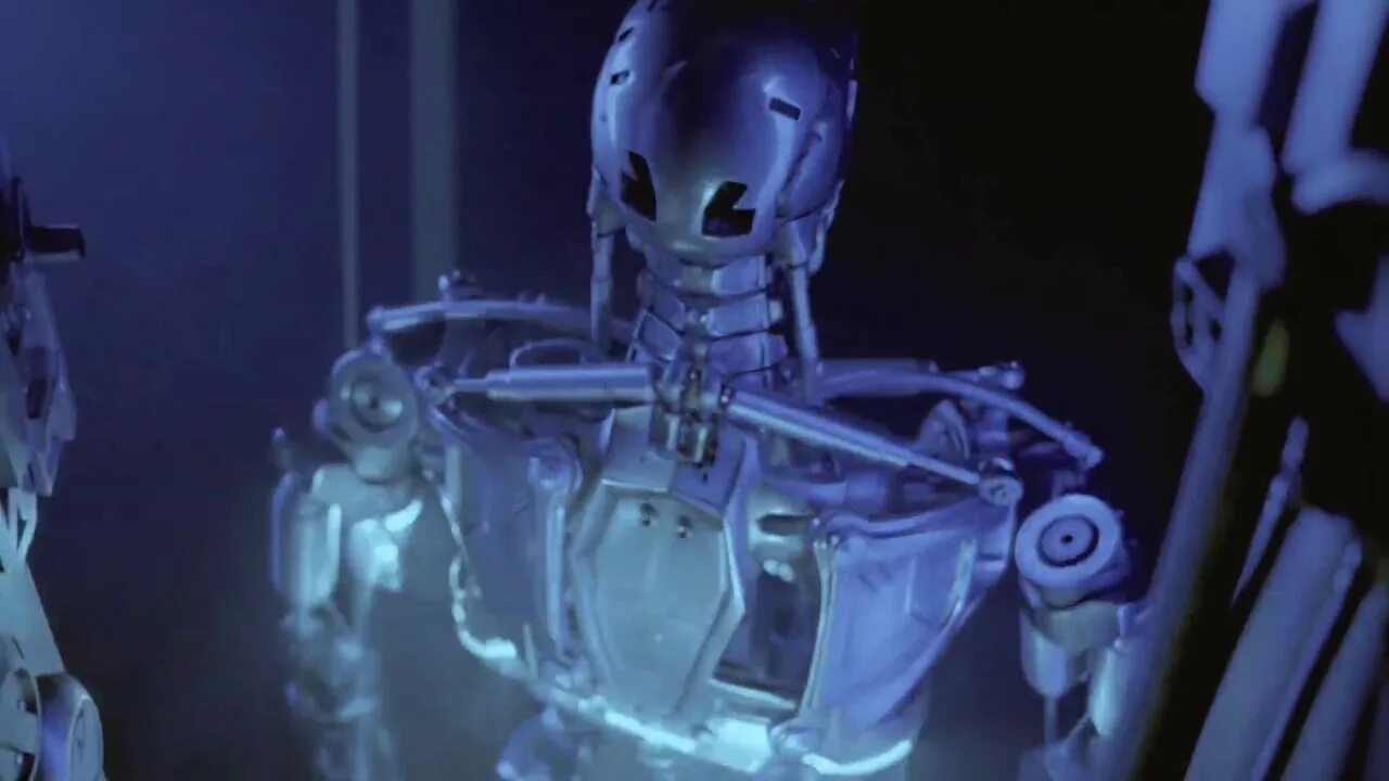 Терминатор сеть. Terminator factory. экран у терминатора 2. терминатор 2 вырезанные сцены.