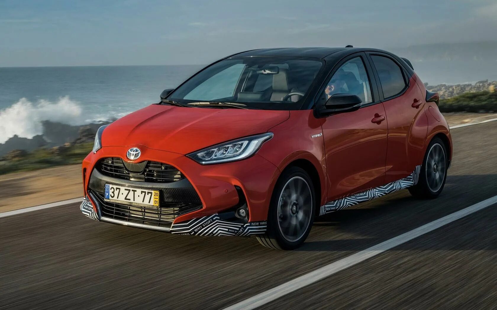 Тойота ярис кросс купить во владивостоке. Toyota Yaris 2020. Toyota Yaris Cross 2020. Тойота Ярис кросс 2022. Тойота Ярис гибрид 2020.