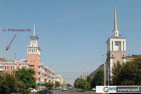 Со шпилем
