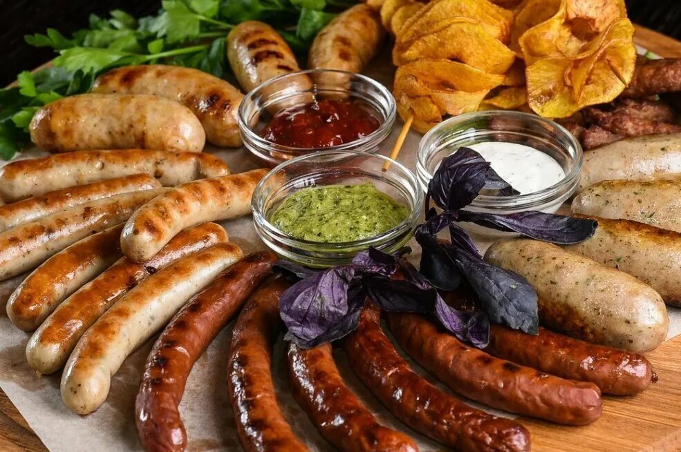 Какую колбасу жарят