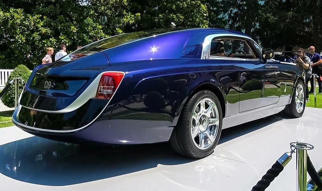 Роллс ройс 5. Роллс Ройс Sweptail. Rolls-Royce купе Sweptail. Роллс Ройс Sweptail 2017. Самый дорогой Роллс Ройс Sweptail.