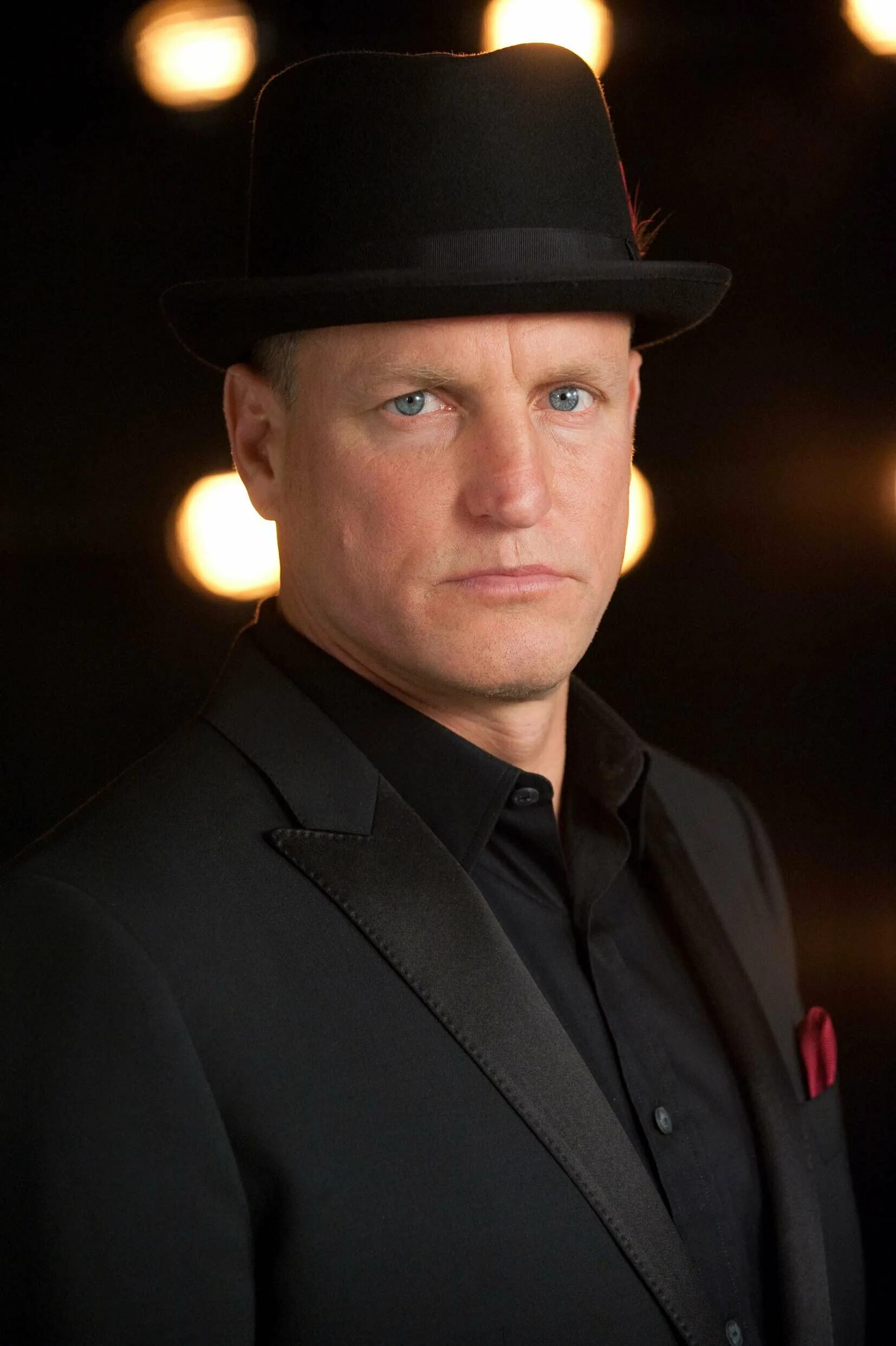 Вуди иллюзия обмана. Вуди харрельсон иллюзия обмана. Мерритт маккинни иллюзия обмана. Вуди иллюзия обмана. Вуди харрельсон иллюзия обмана 2.