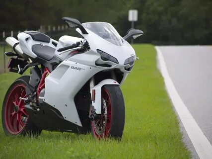 Ducati 848