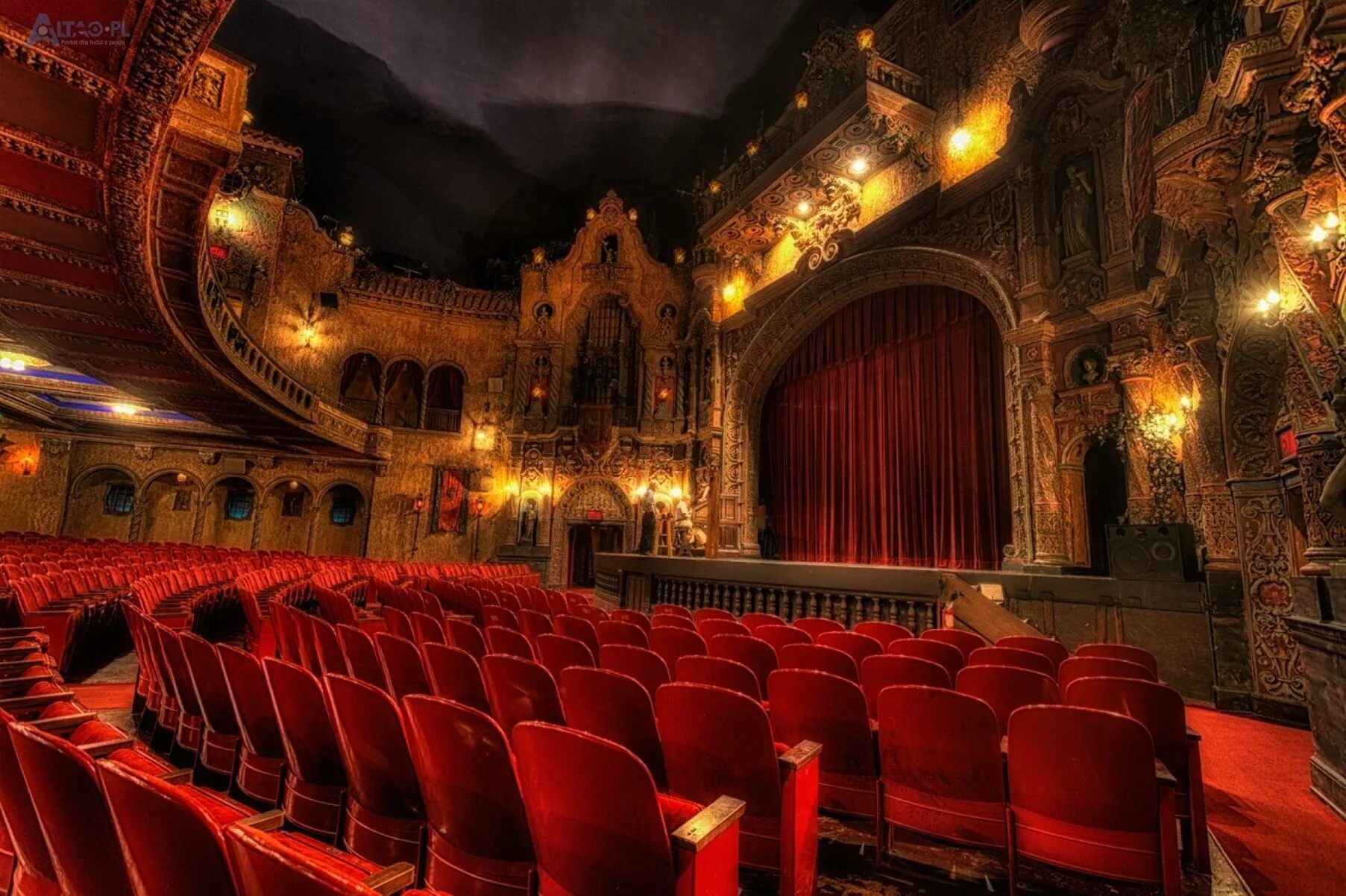Started theater. Театр. Красивый театр. Театр картинки. Красивые театральные залы.